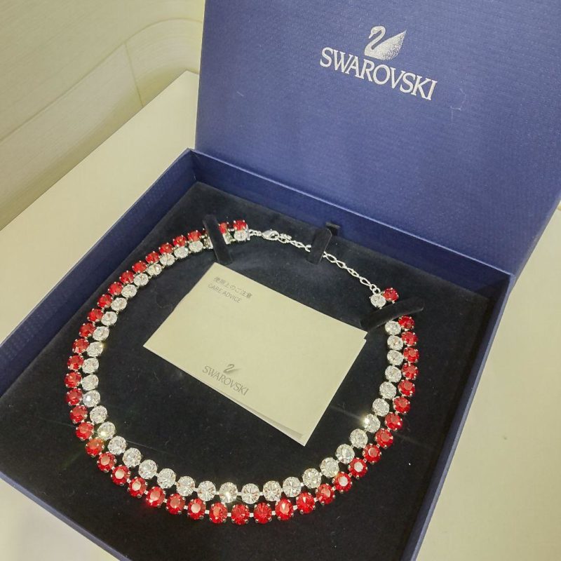 スワロフスキー　ラインストーン　ネックレス　　朝霞　埼玉