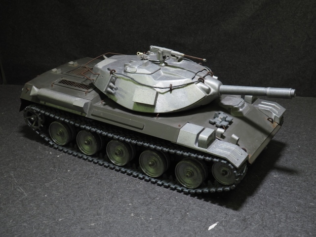 エンジン式 ラジコン戦車 74式戦車 1/10 車体のみ OS MAX 46 SF サーボ 受信機付 車体長約67cm RC