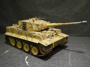 DOYUSHA RC 1/16 ドイツ タイガーⅠ 2.4GHz 赤外線バトルシステム付 童友社 戦車 ラジコン