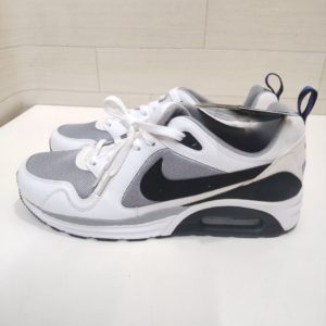 未使用　タグ付　NIKE　エアマックス　トラックス 620990-011 28.5cm
