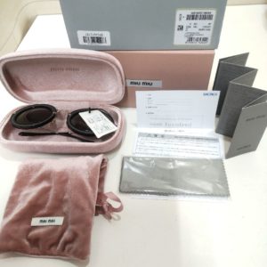 未使用タグ付　MIUMIU　ミュウミュウ　サングラス